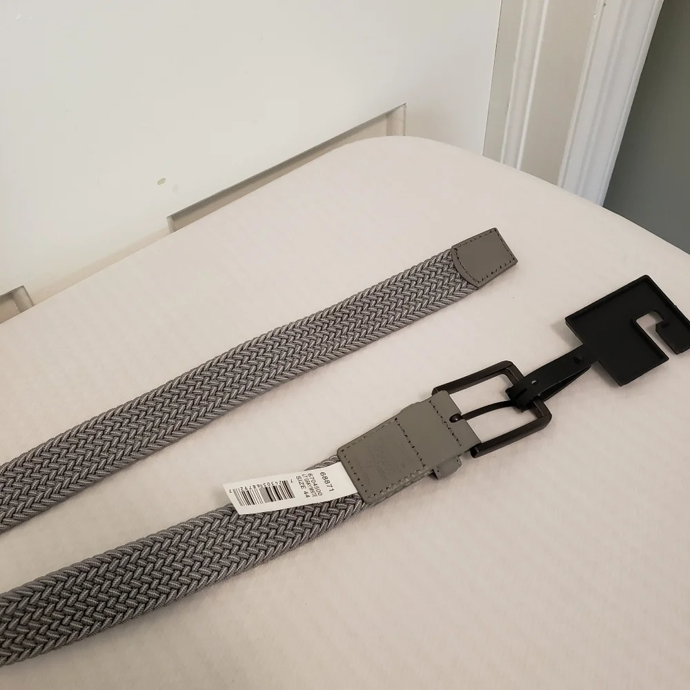 NWT Greg Norman Two Tone Braided Stretch Belt Size 44, Retail $40, Athlesiure